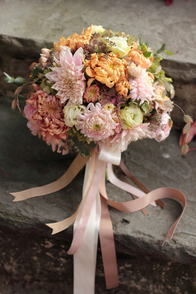 Love 'n Fresh Flowers Bridal Bouquet with Heirloom Mums