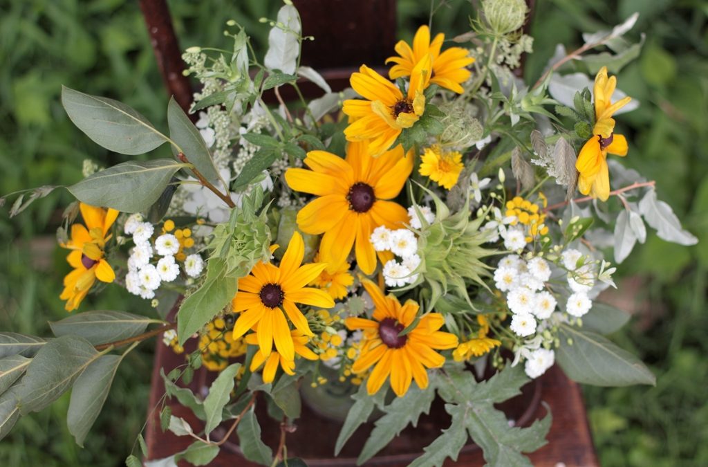 Backyard Bouquets {8.21.14}