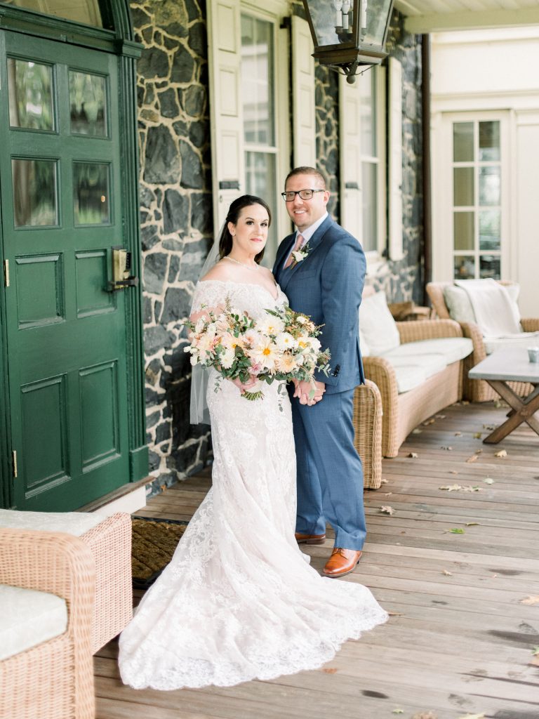 Inn at Grace Winery Wedding | Philadelphia | Winery wedding with white and green seasonal flowers | Flowers by Love 'n Fresh Flowers | Photo by Hillary Muelleck