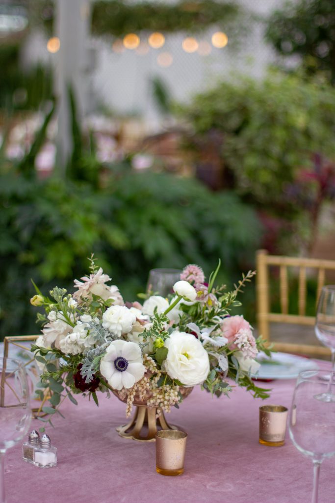 Horticulture Center Spring Wedding || Centerpiece in gold compote bowl || Flowers and photo by Love 'n Fresh Flowers