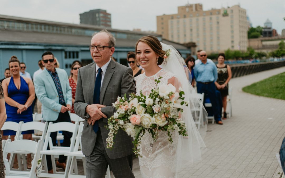 Race Street Pier Wedding Ceremony| Katie + Santo | Philadelphia PA